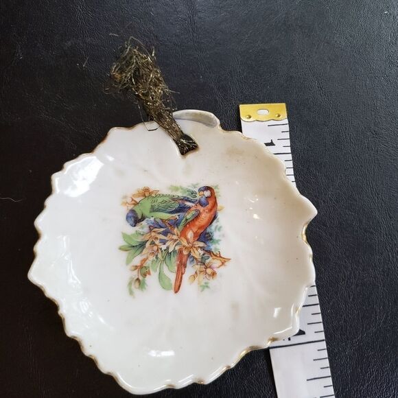 Small Plate w/Birds Made in Japan - Picture 5 of 6